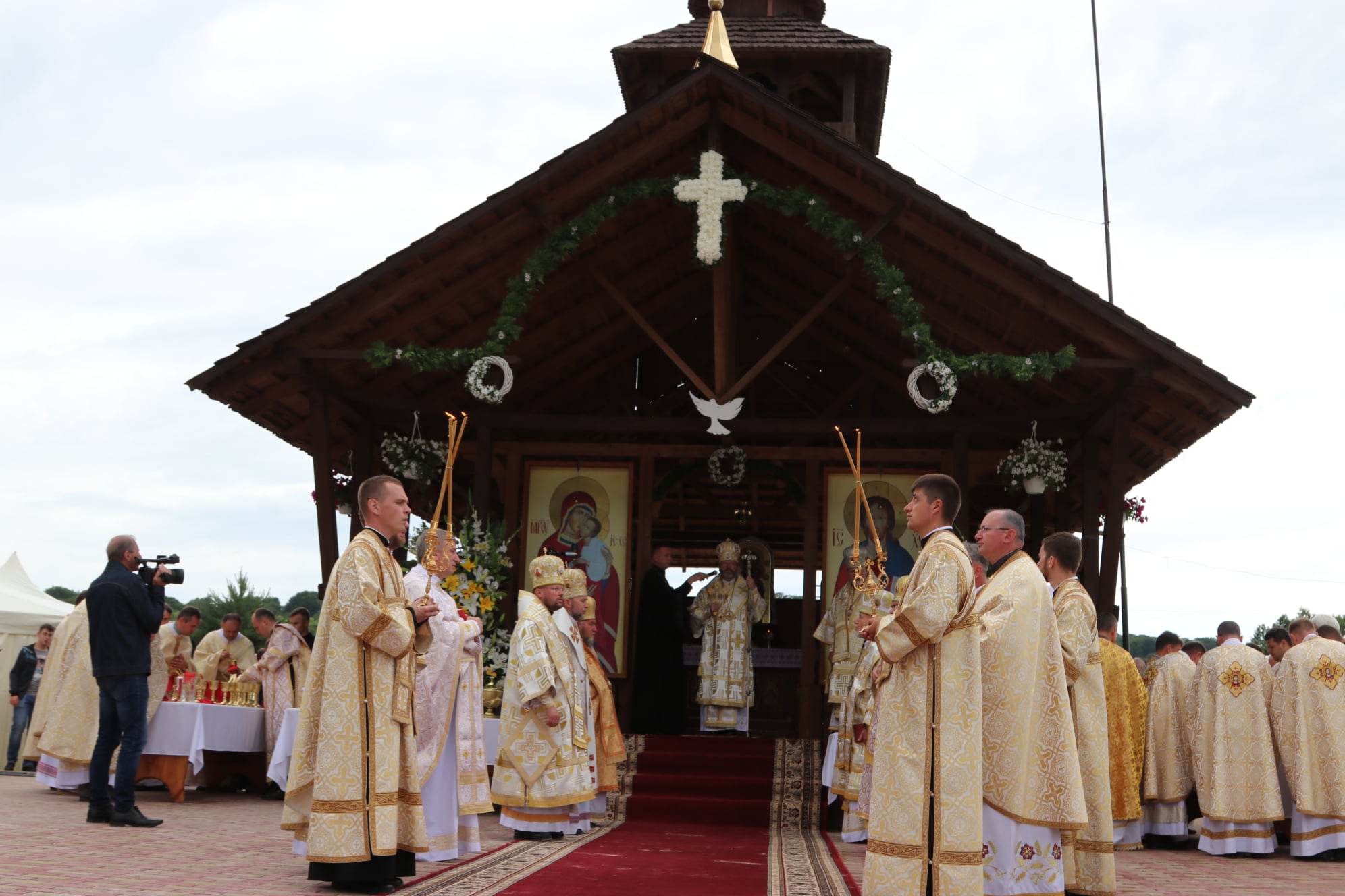 Сьогодні відбулася Всеукраїнська проща у Страдч. Фоторепортаж - Духовна ...